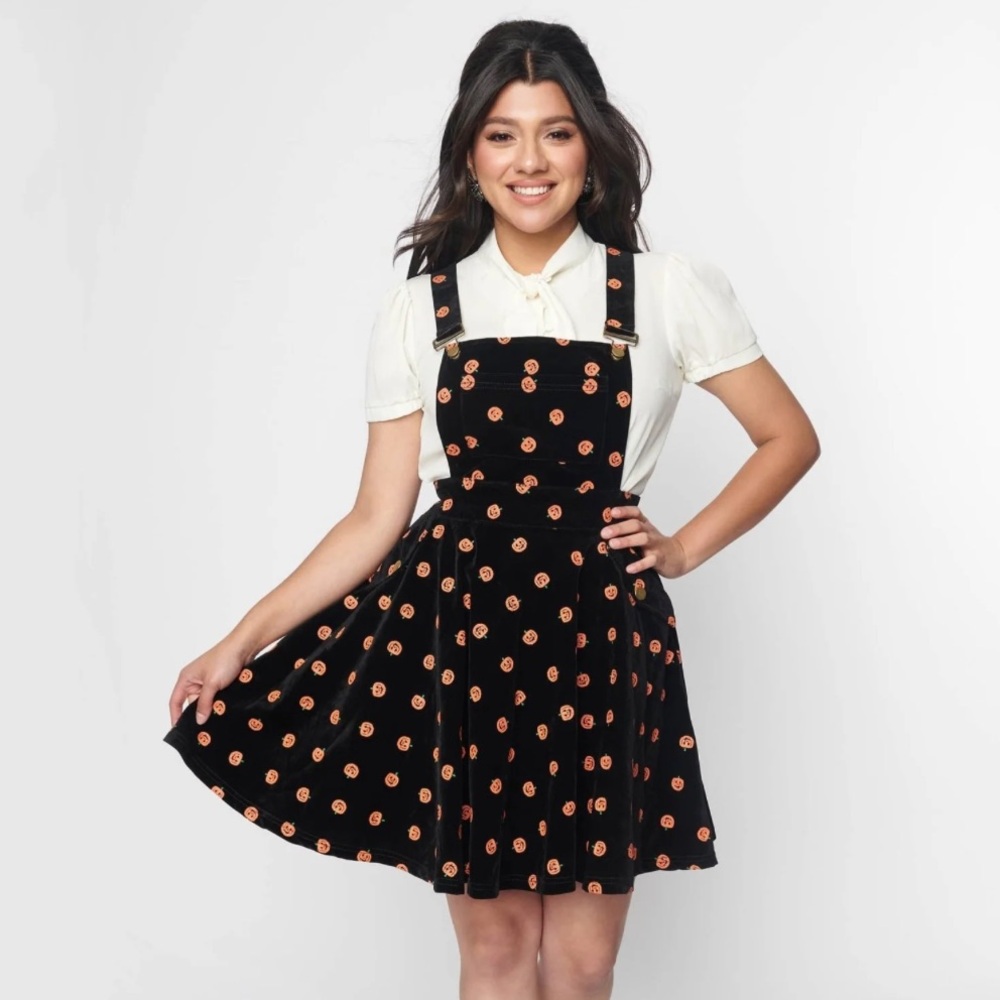 Unique Vintage Pumpkin pinafore skirt